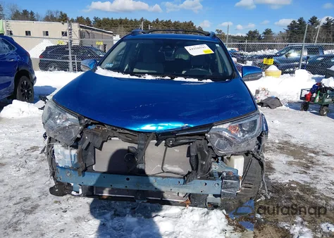 2017 Toyota Rav4 Xle из США, поврежденный, VIN JTMRFREV2HJ716161